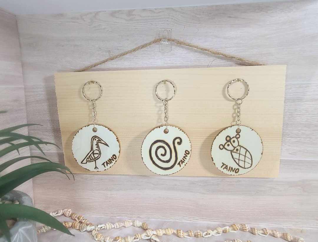 Keychains with Taino art