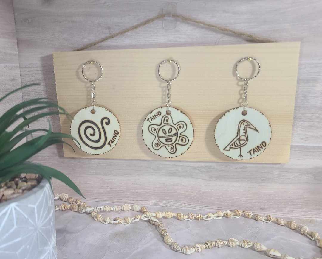 Keychains with Taino art